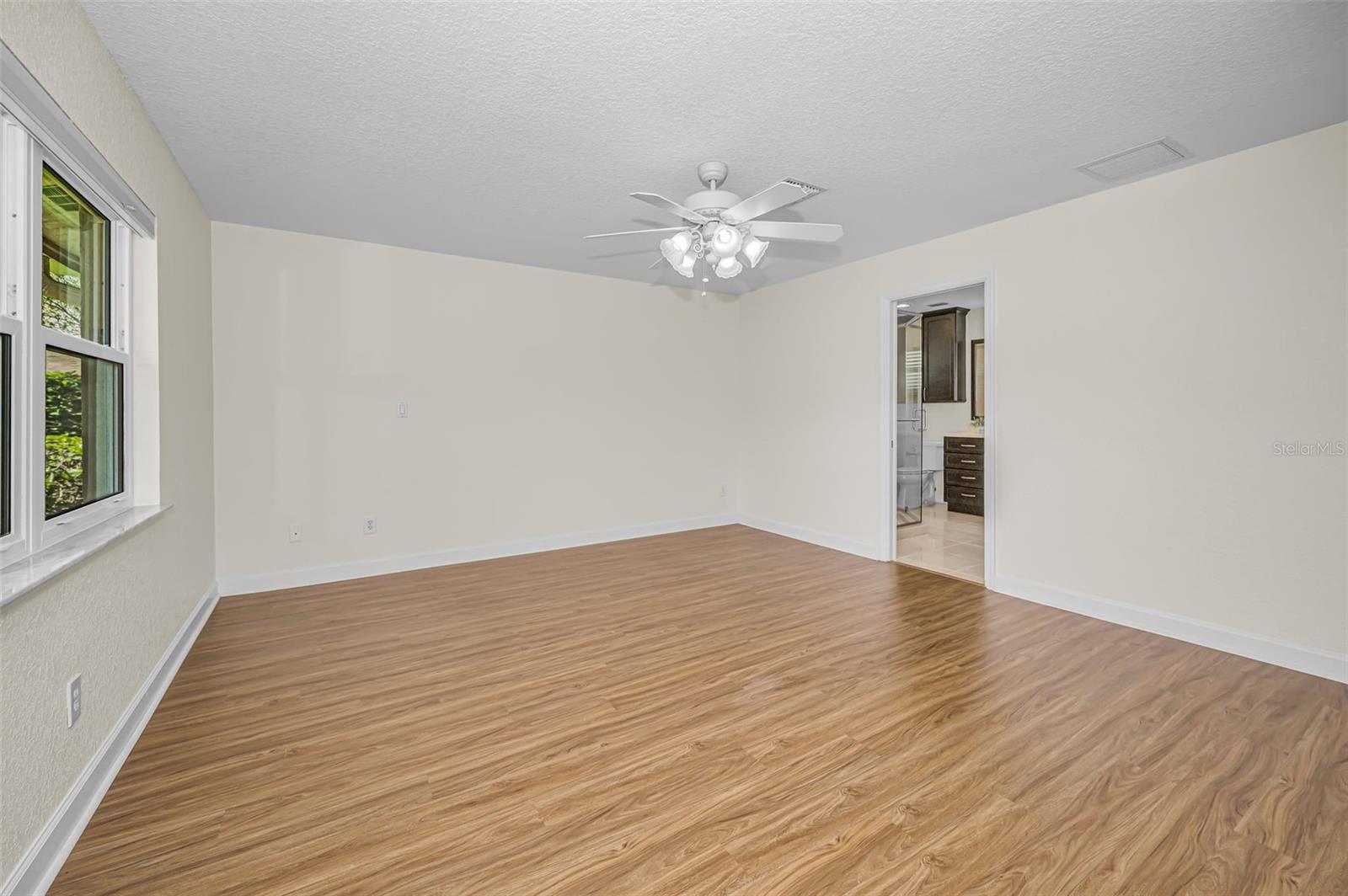 EAST LAKE WOODLANDS - Residential