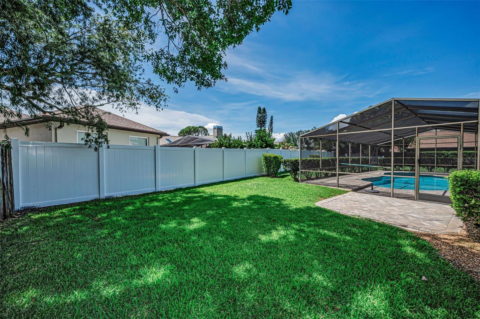 EAST LAKE WOODLANDS - Residential