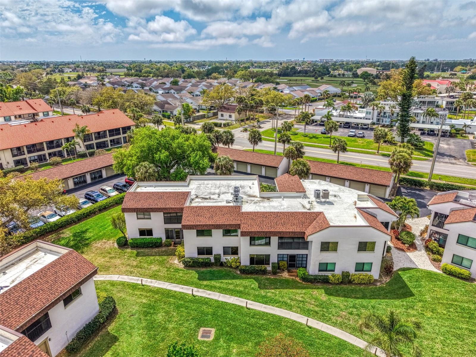 SUMMER GREEN SEC III - Residential