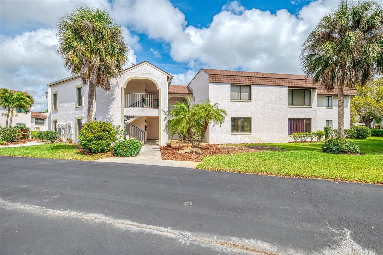 796 CAPRI ISLES BOULEVARD 130