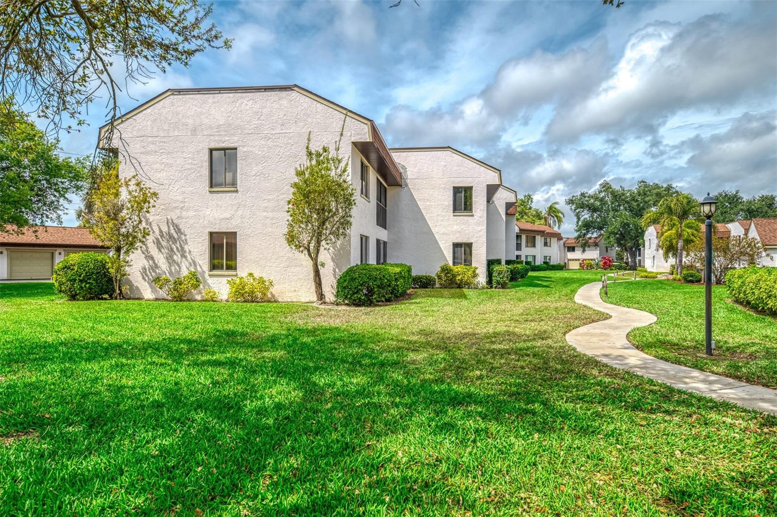 SUMMER GREEN SEC III - Residential