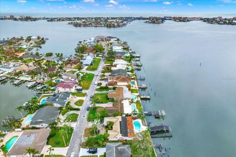 A home in SEMINOLE