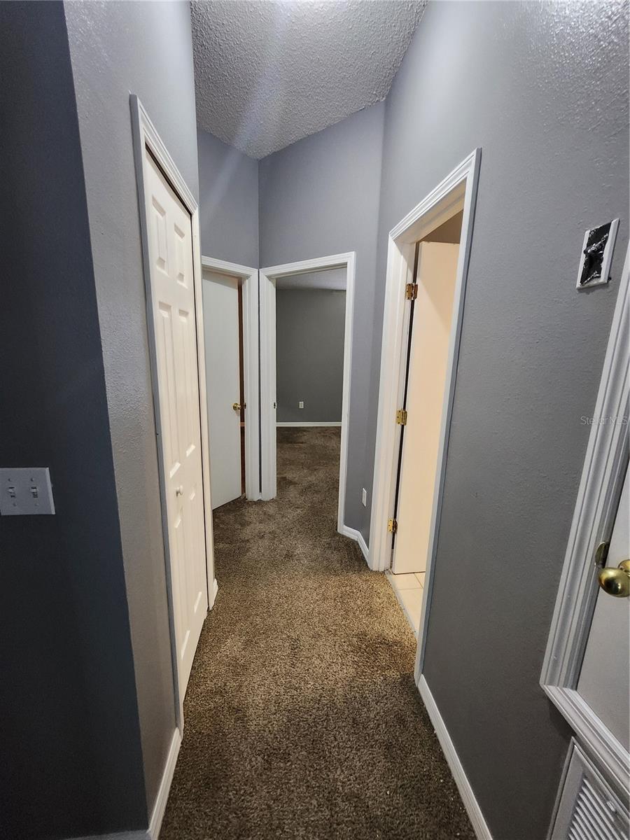 MEADOW POINTE PRCL 16 - Residential Lease