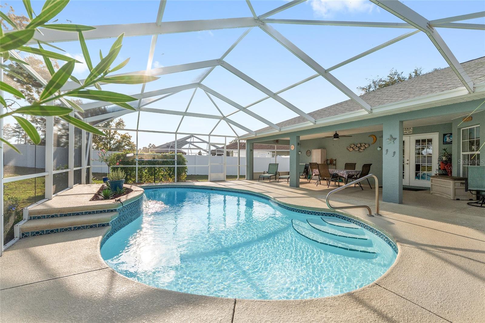 SANDY PINES - Residential