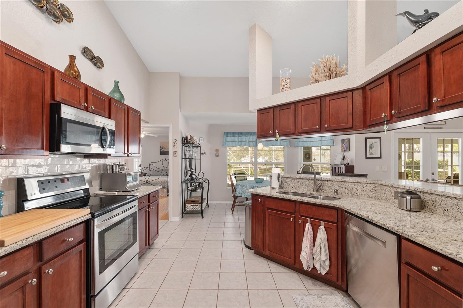 SANDY PINES - Residential