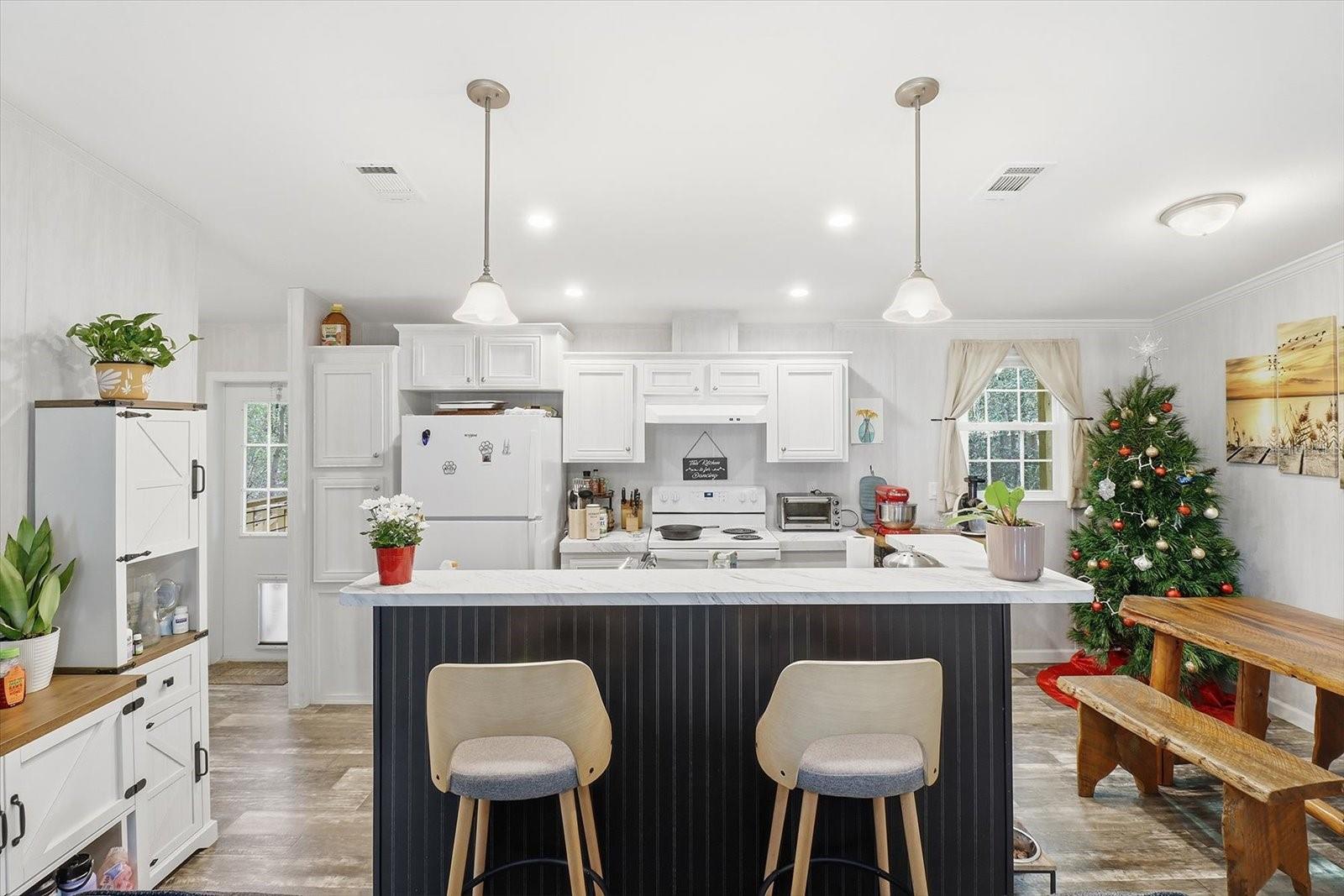 LAKE TROPICANA RANCHETTES UN4 - Residential