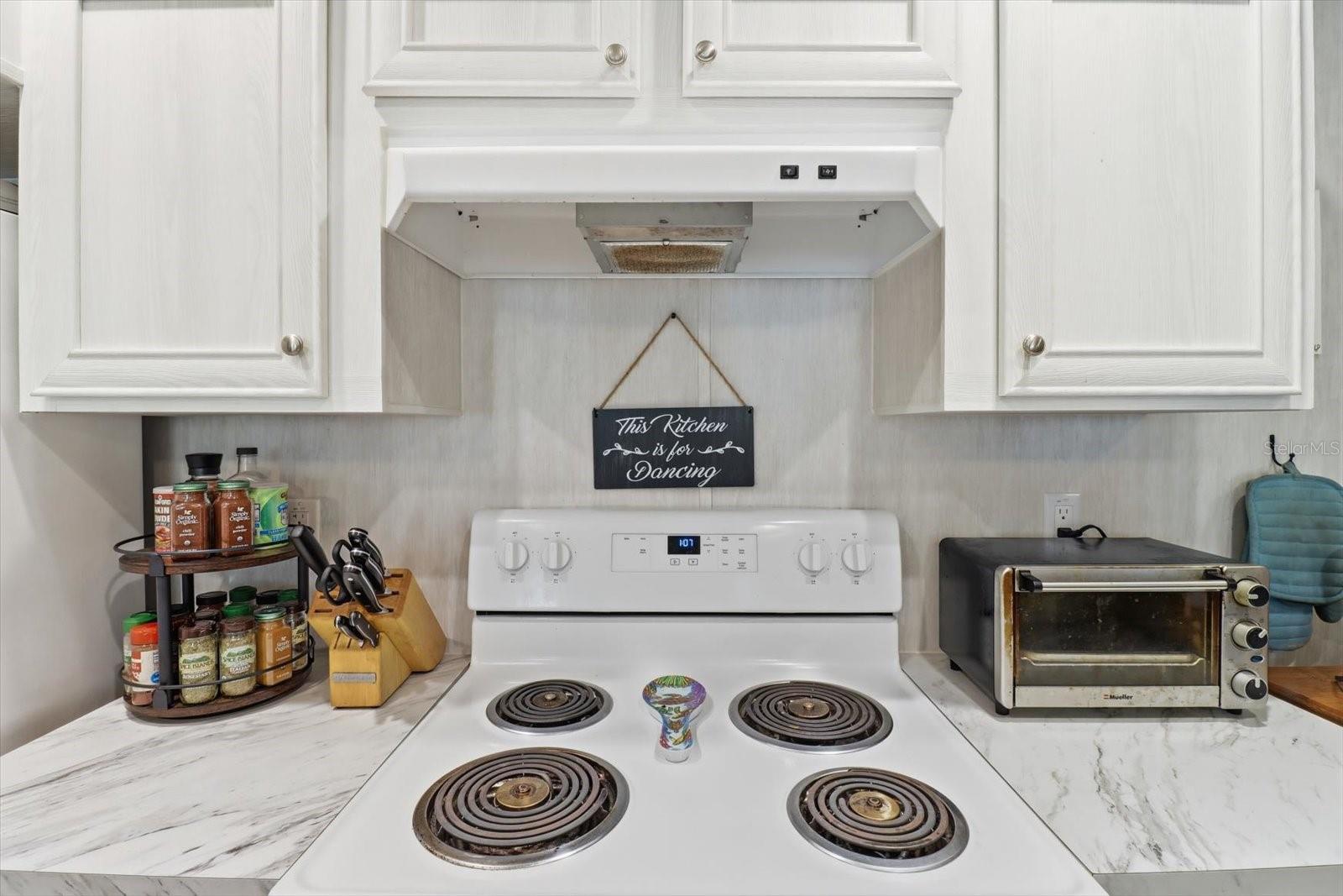 LAKE TROPICANA RANCHETTES UN4 - Residential