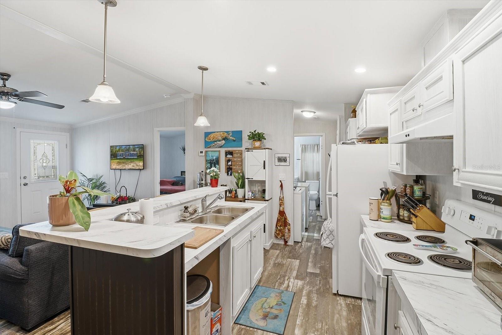 LAKE TROPICANA RANCHETTES UN4 - Residential