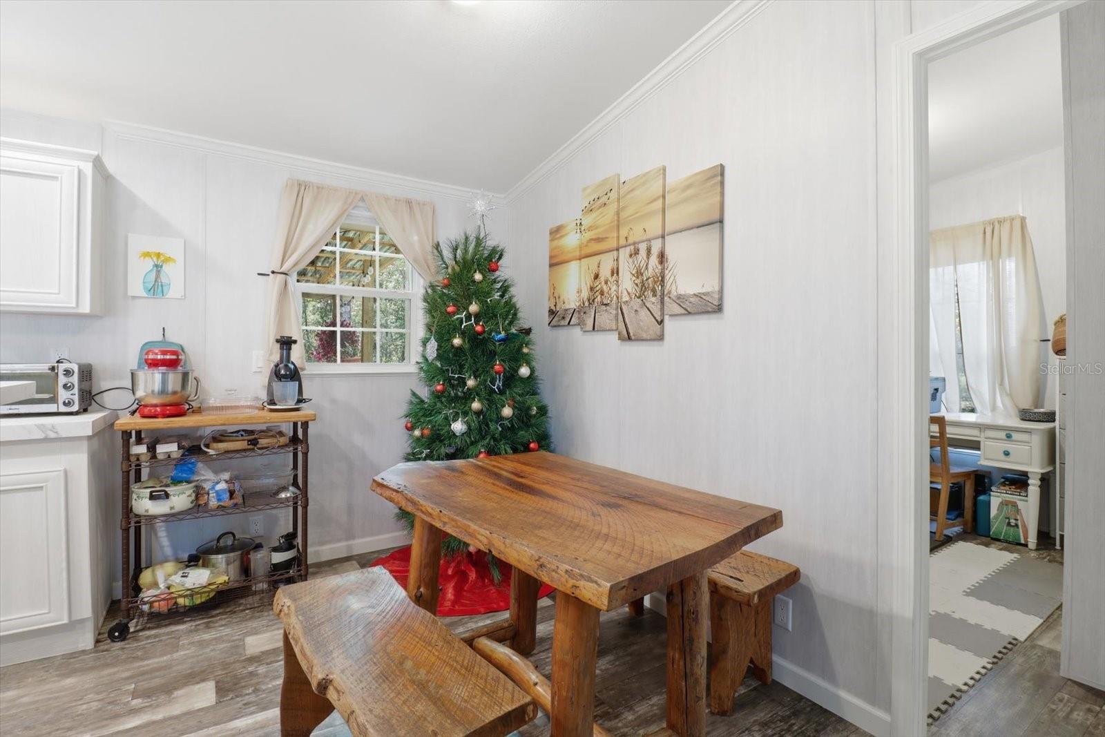 LAKE TROPICANA RANCHETTES UN4 - Residential