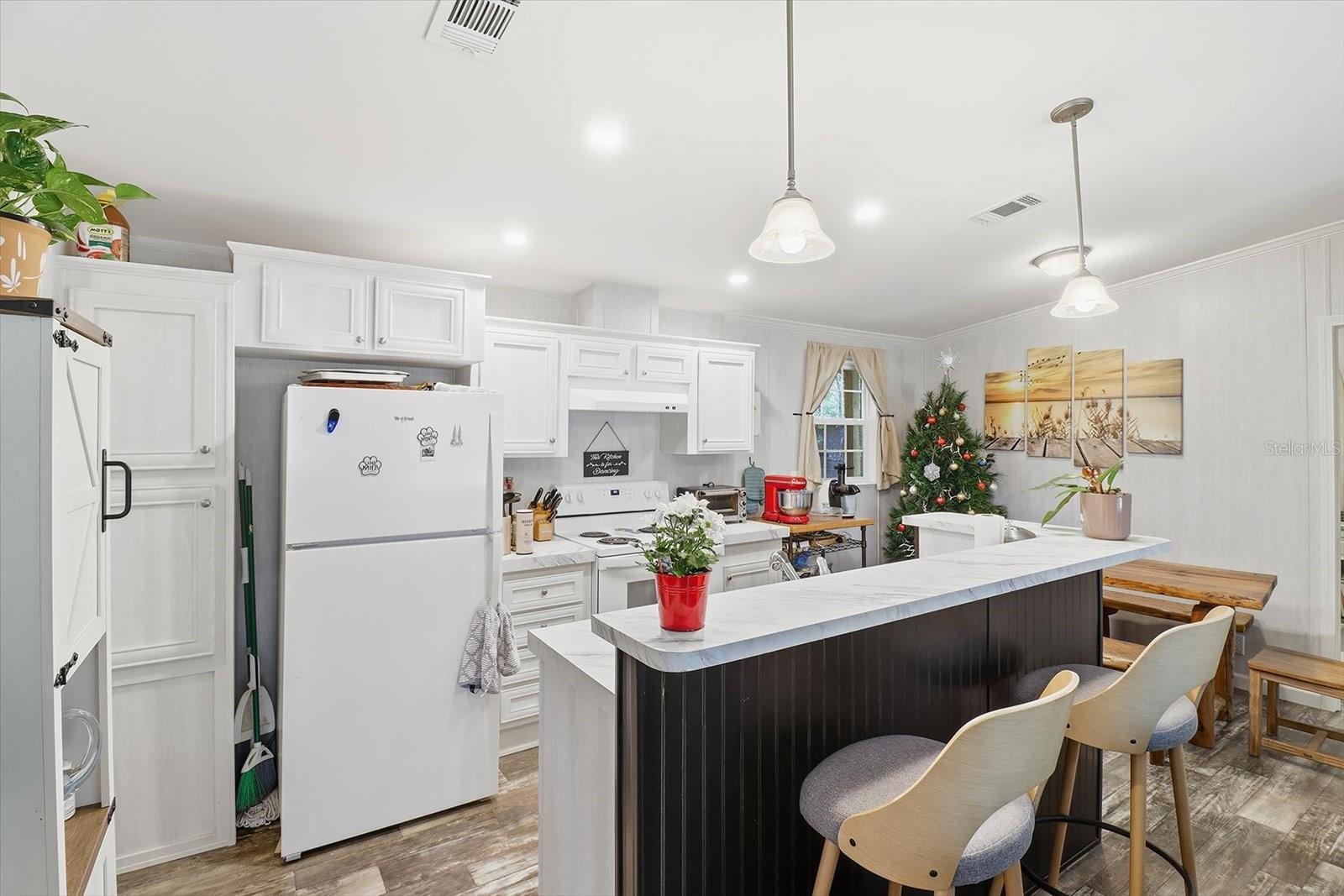 LAKE TROPICANA RANCHETTES UN4 - Residential