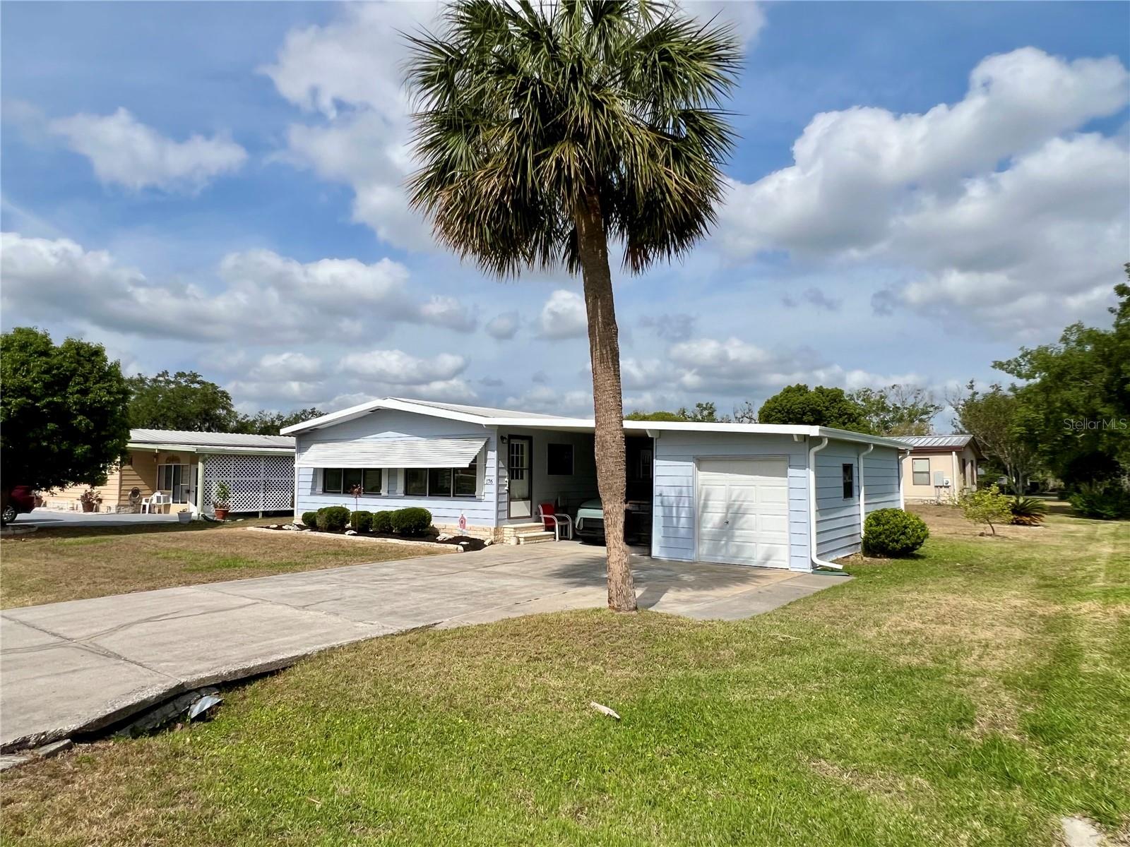 176 BIG OAK LANE