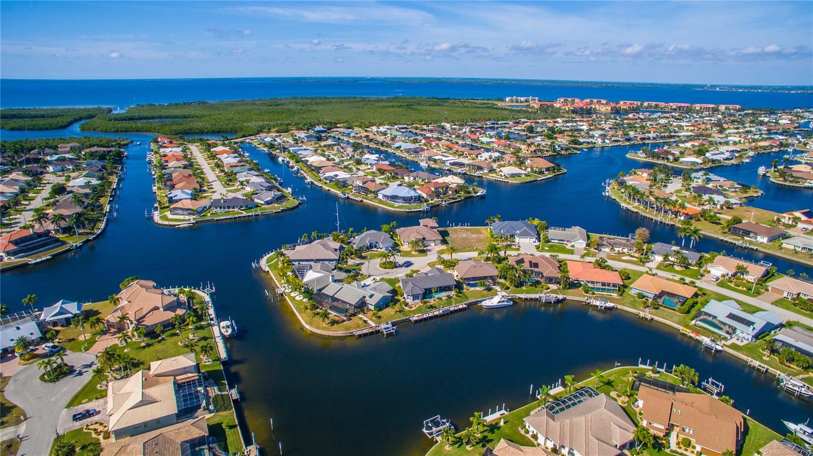 PUNTA GORDA ISLES SEC 06 - Land