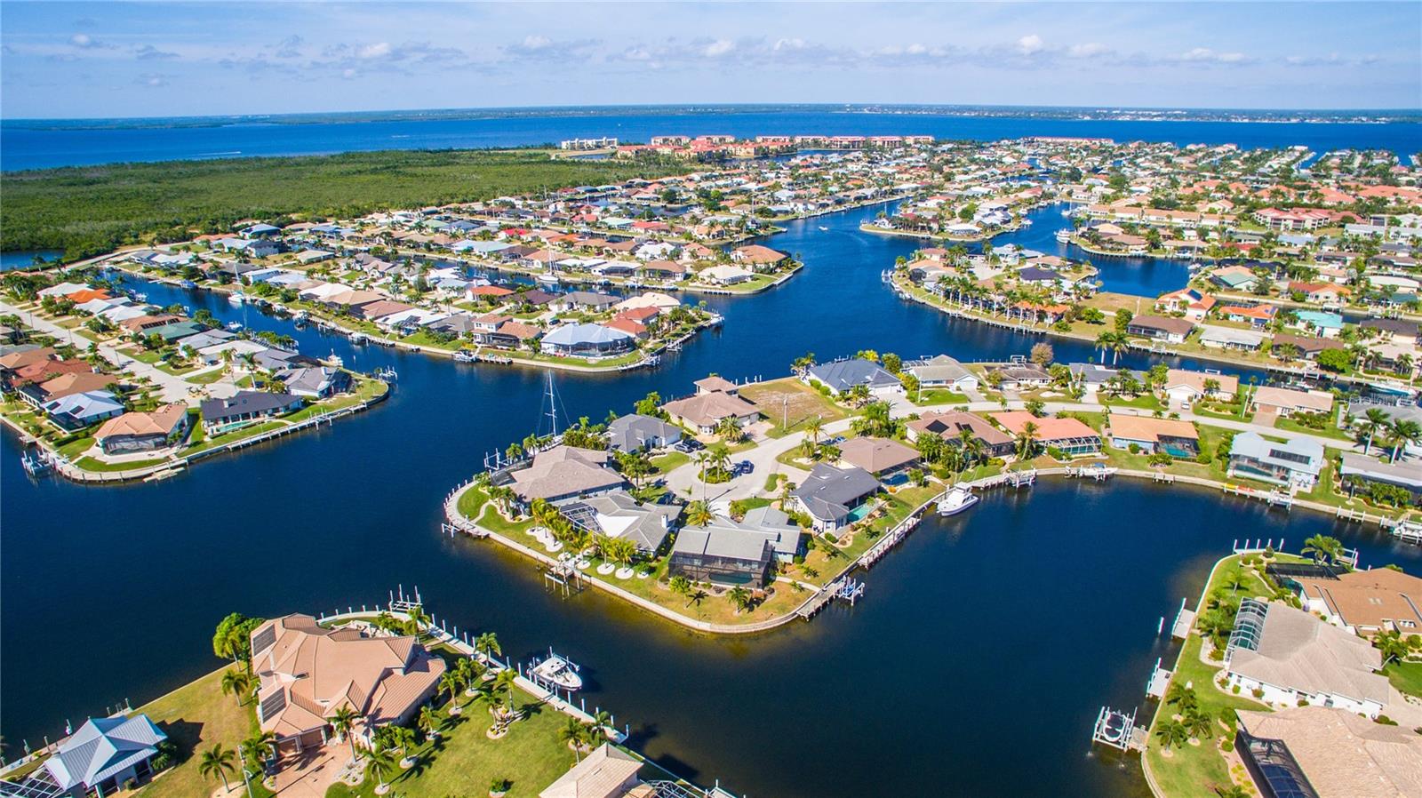 PUNTA GORDA ISLES SEC 06 - Land