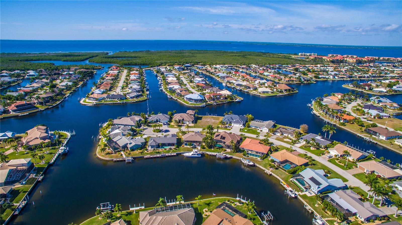 PUNTA GORDA ISLES SEC 06 - Land