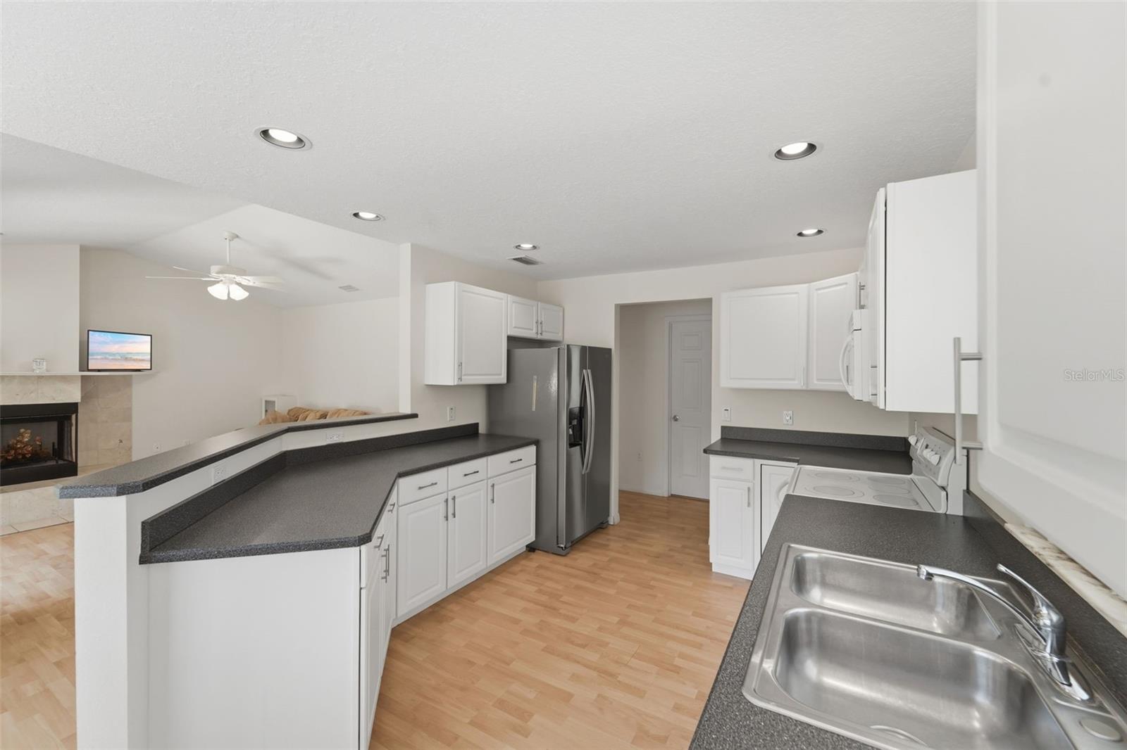 OAK GLEN ESTATES - Residential