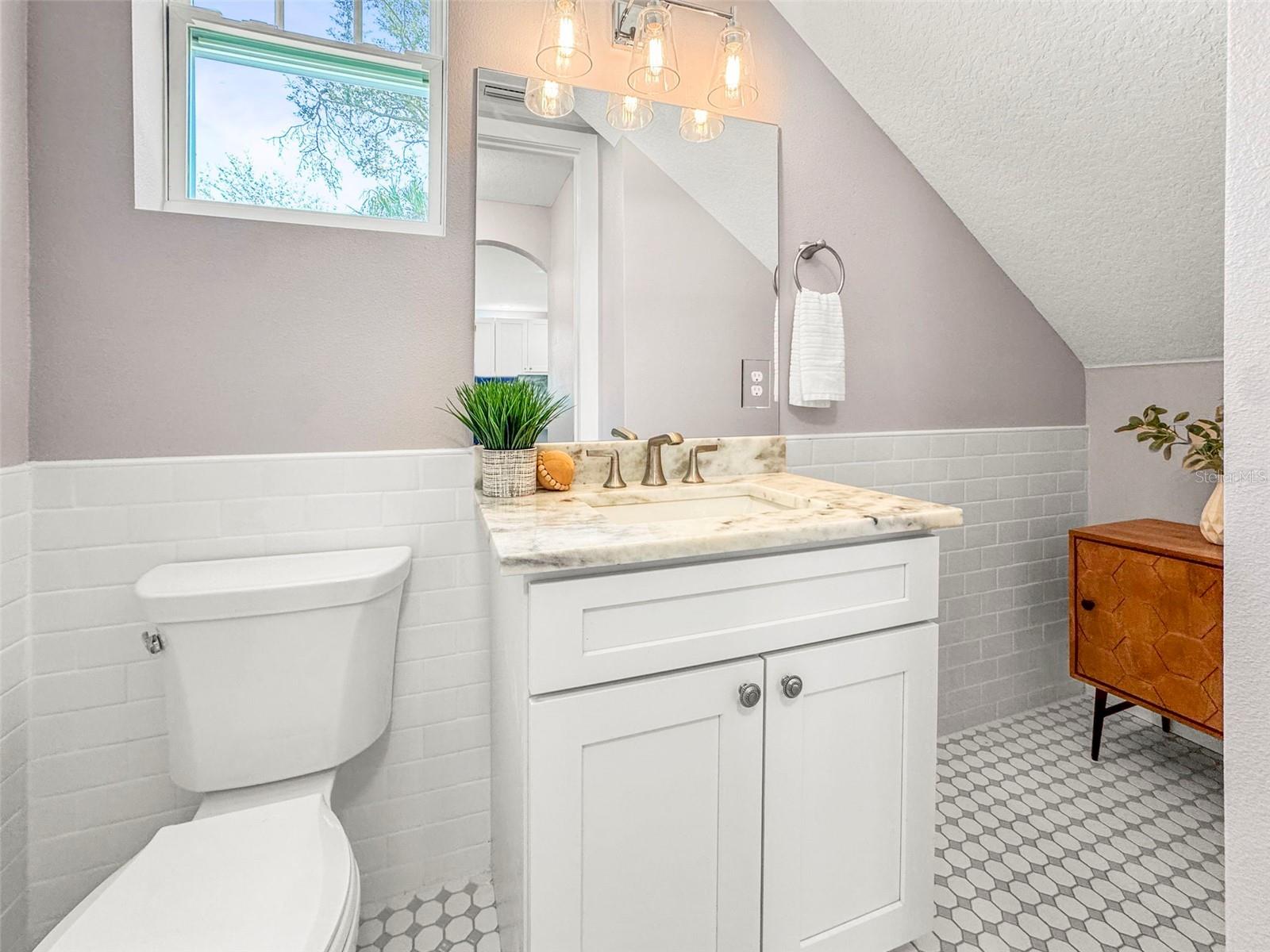 3161 EMERSON AVENUE S