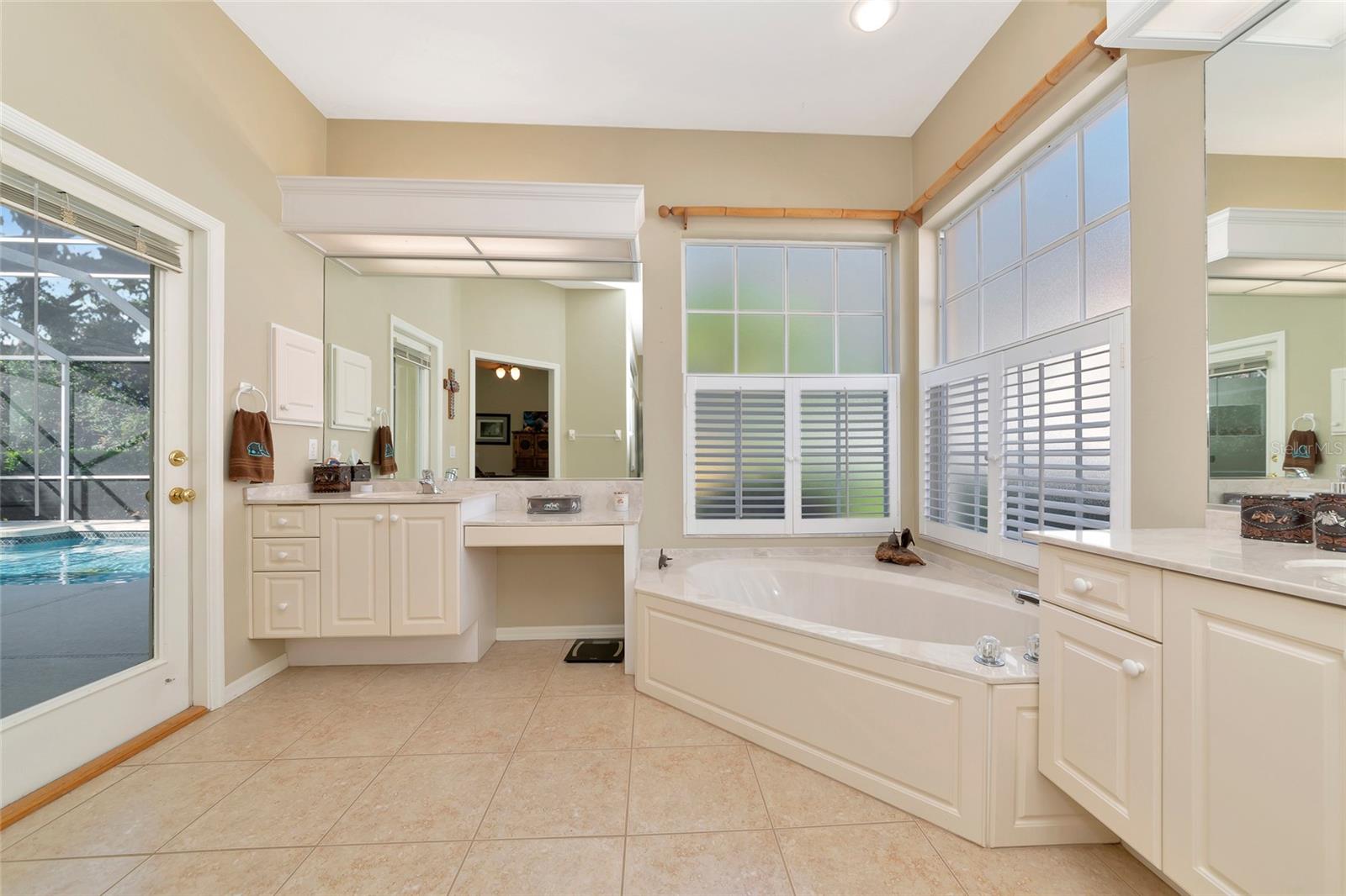 OAKLEAF - Residential