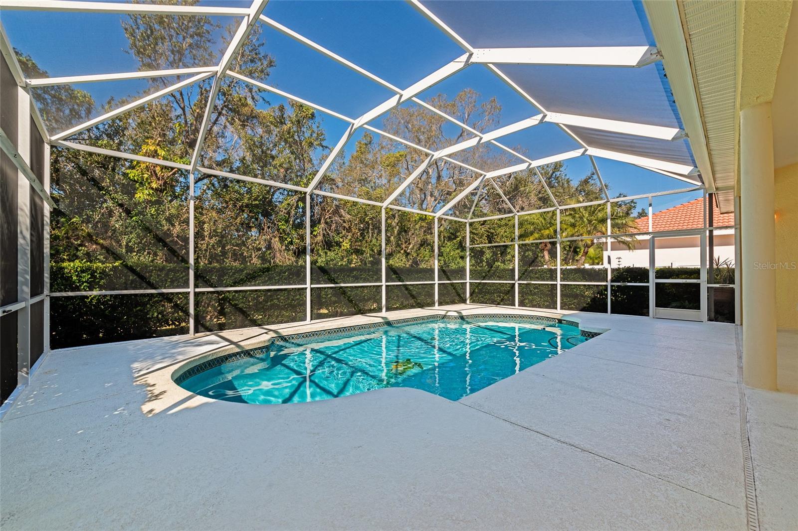 OAKLEAF - Residential