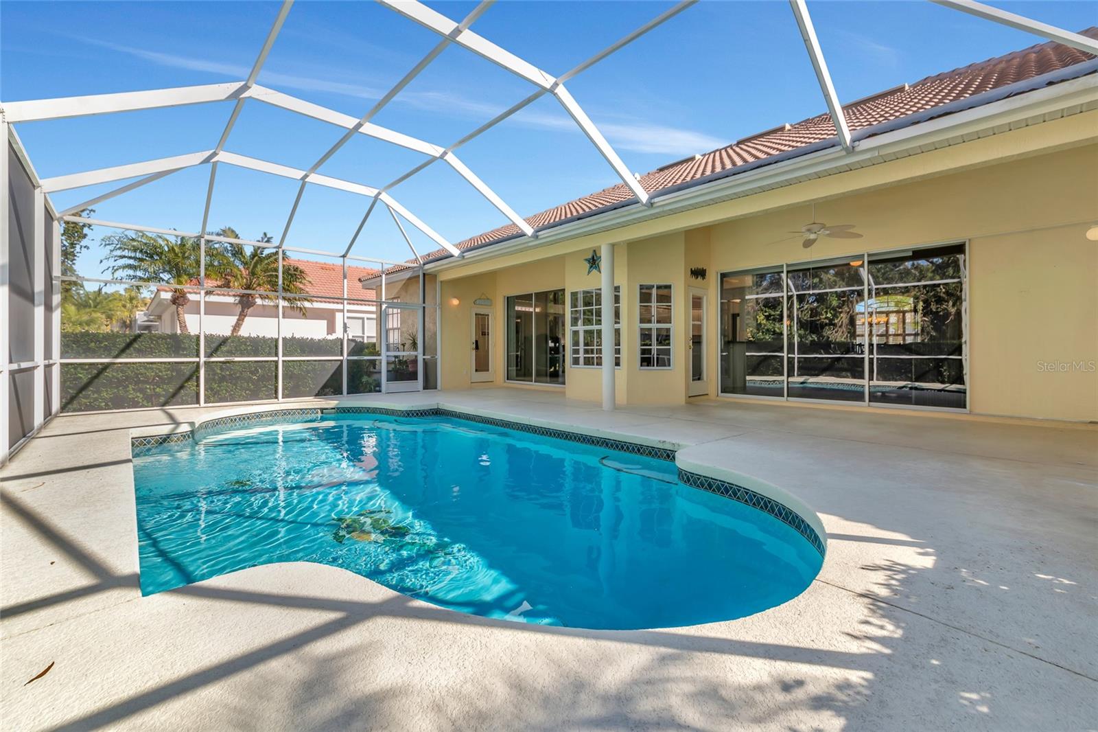 OAKLEAF - Residential