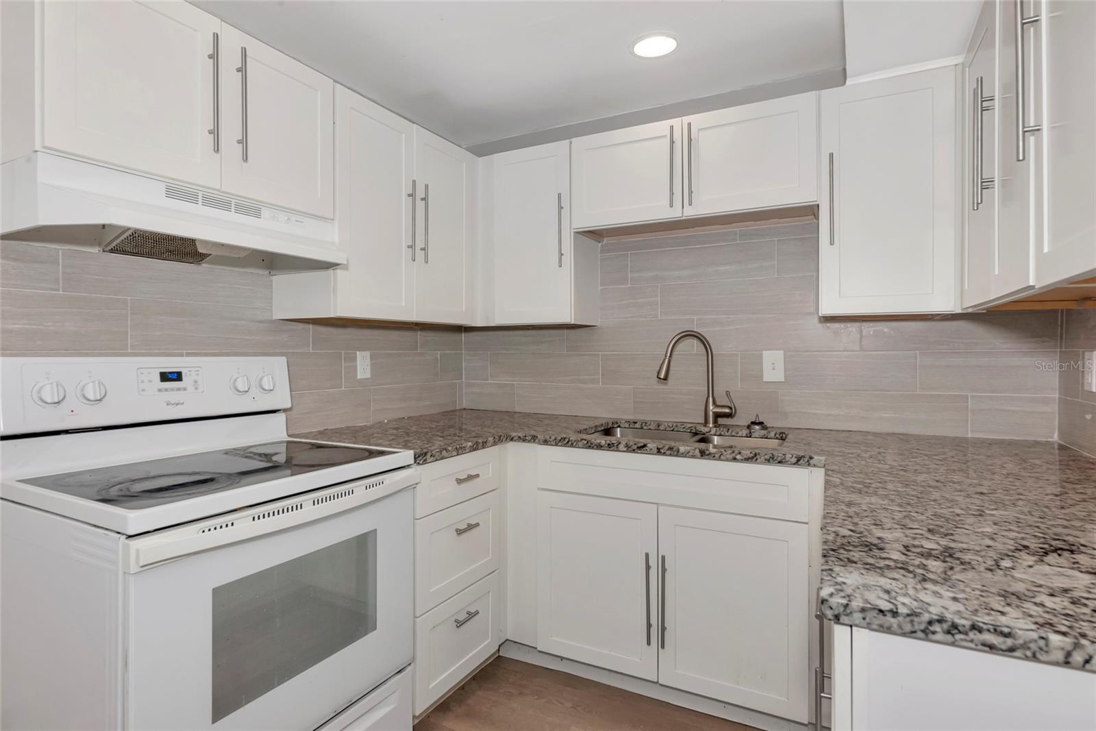 405 BARLOW AVENUE 61