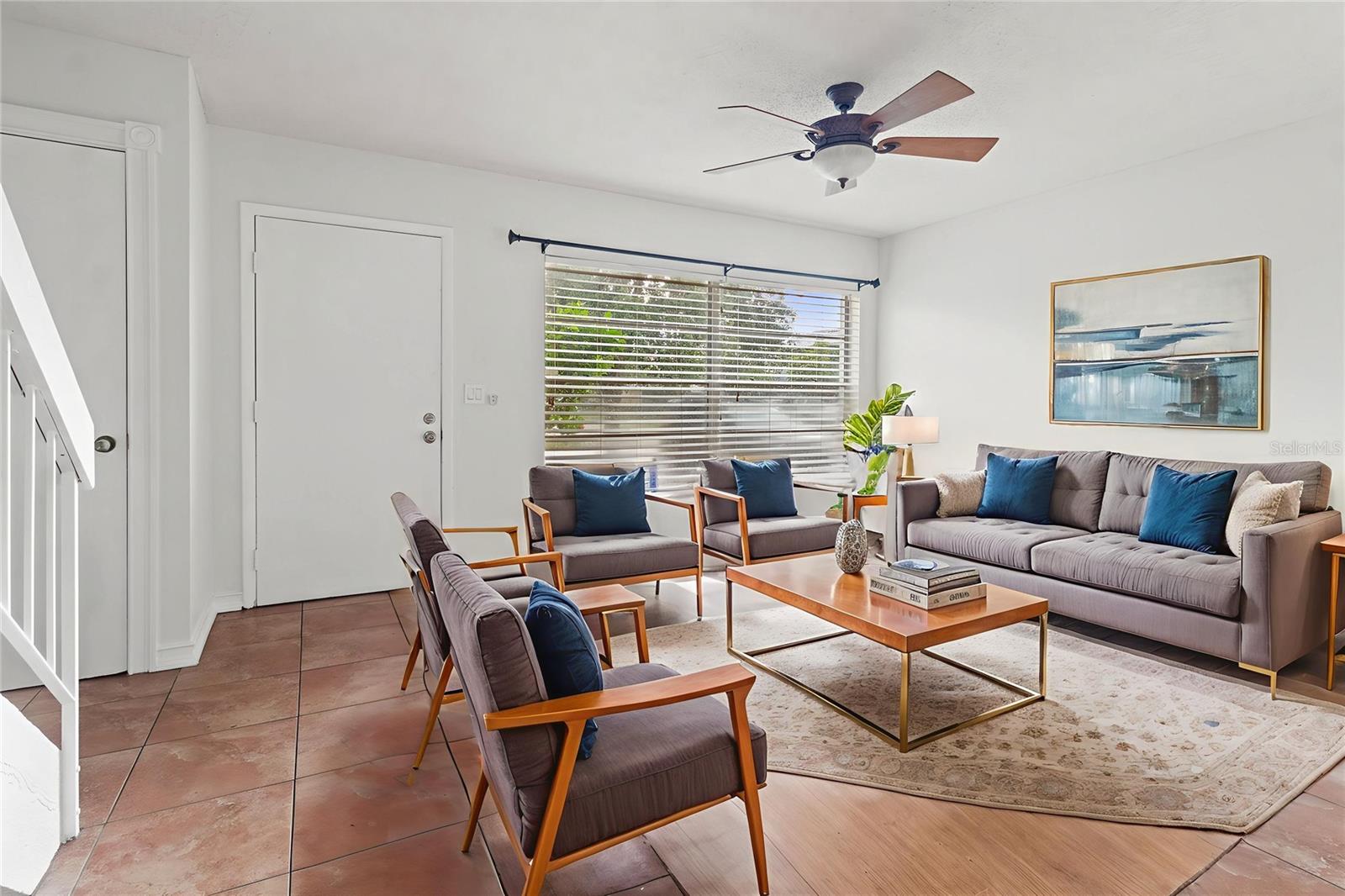 LAKE FOREST UNIT 6 B - Residential Lease