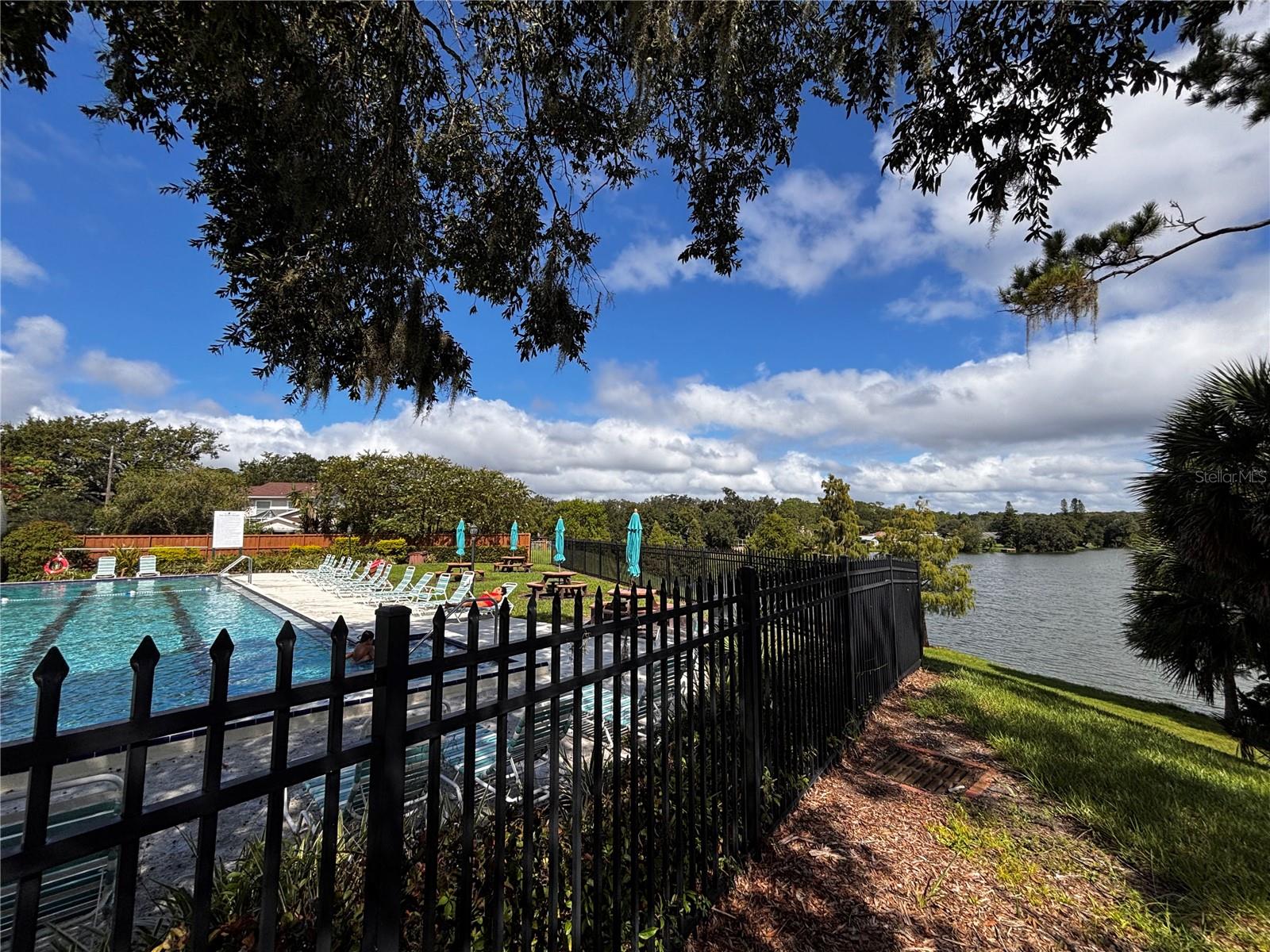 LAKE FOREST UNIT 6 B - Residential Lease