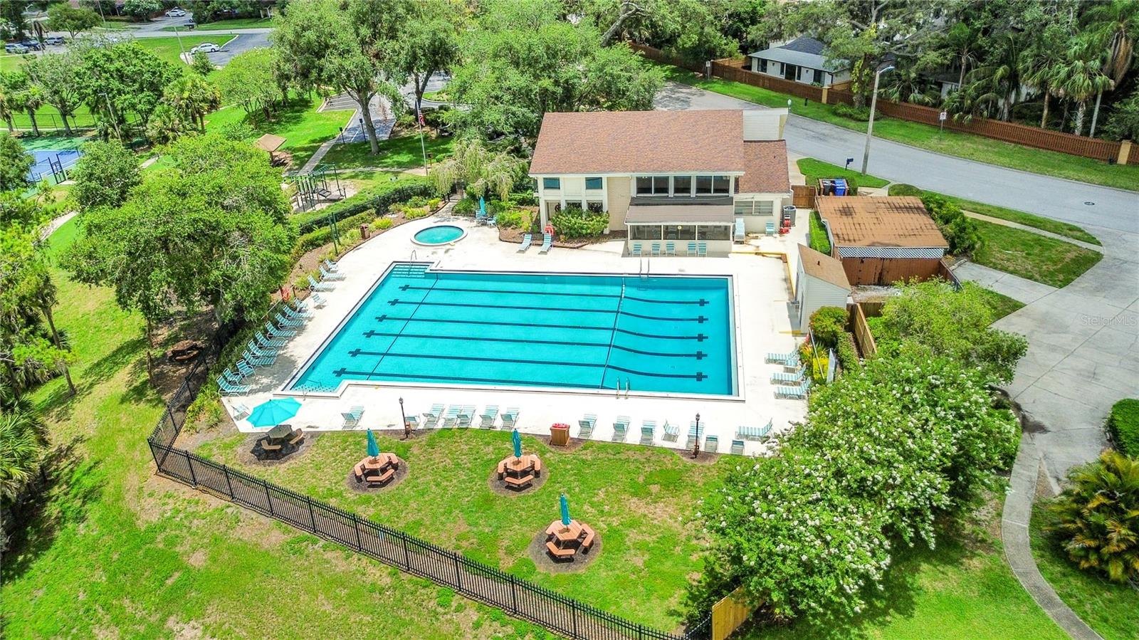 LAKE FOREST UNIT 6 B - Residential Lease