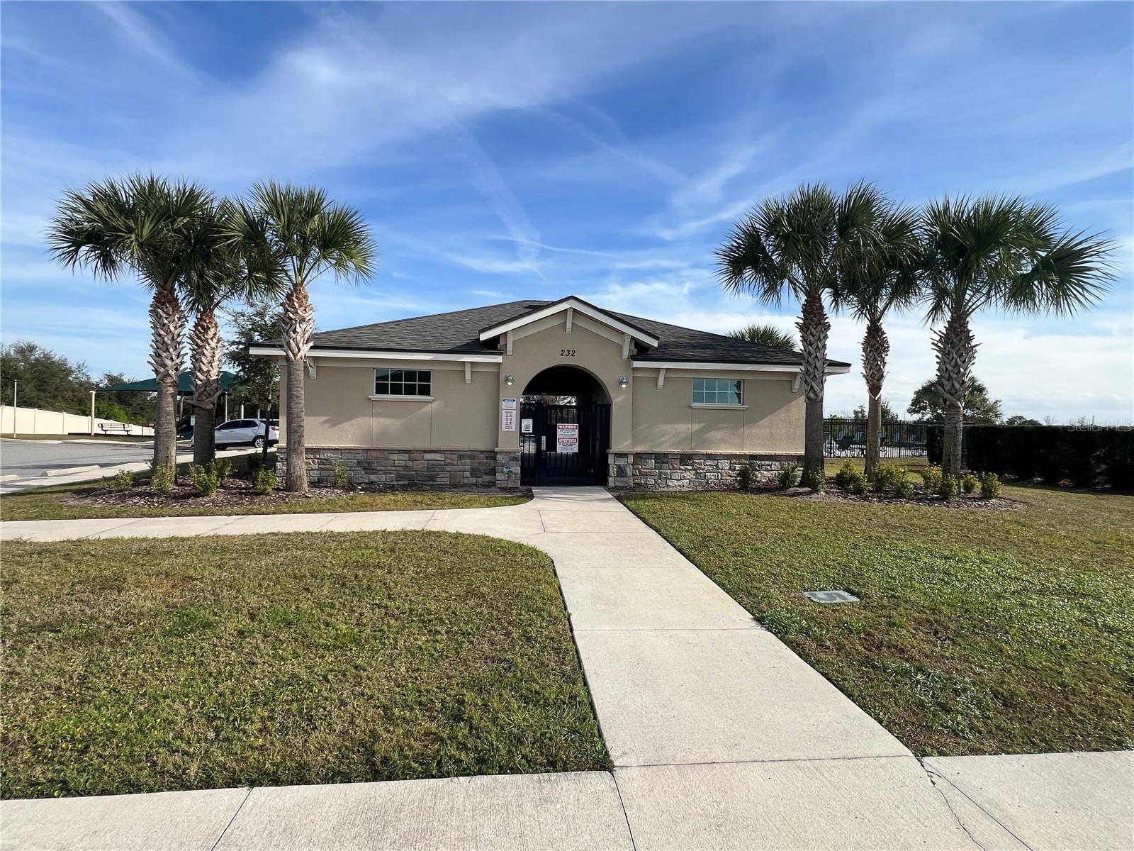 LUCERNE PARK RESERVE - Residential Lease