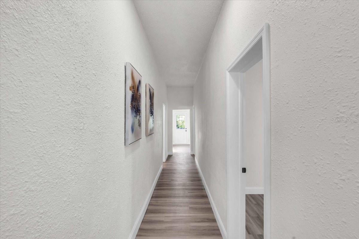 LA CARBAYERA - Residential Lease