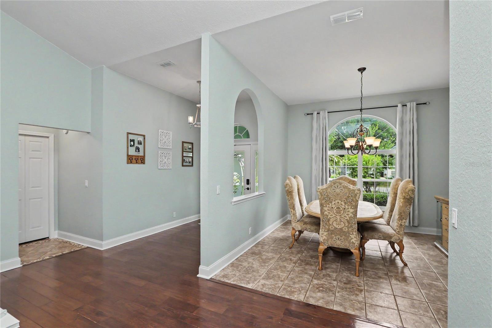 MAJESTIC OAKS - Residential