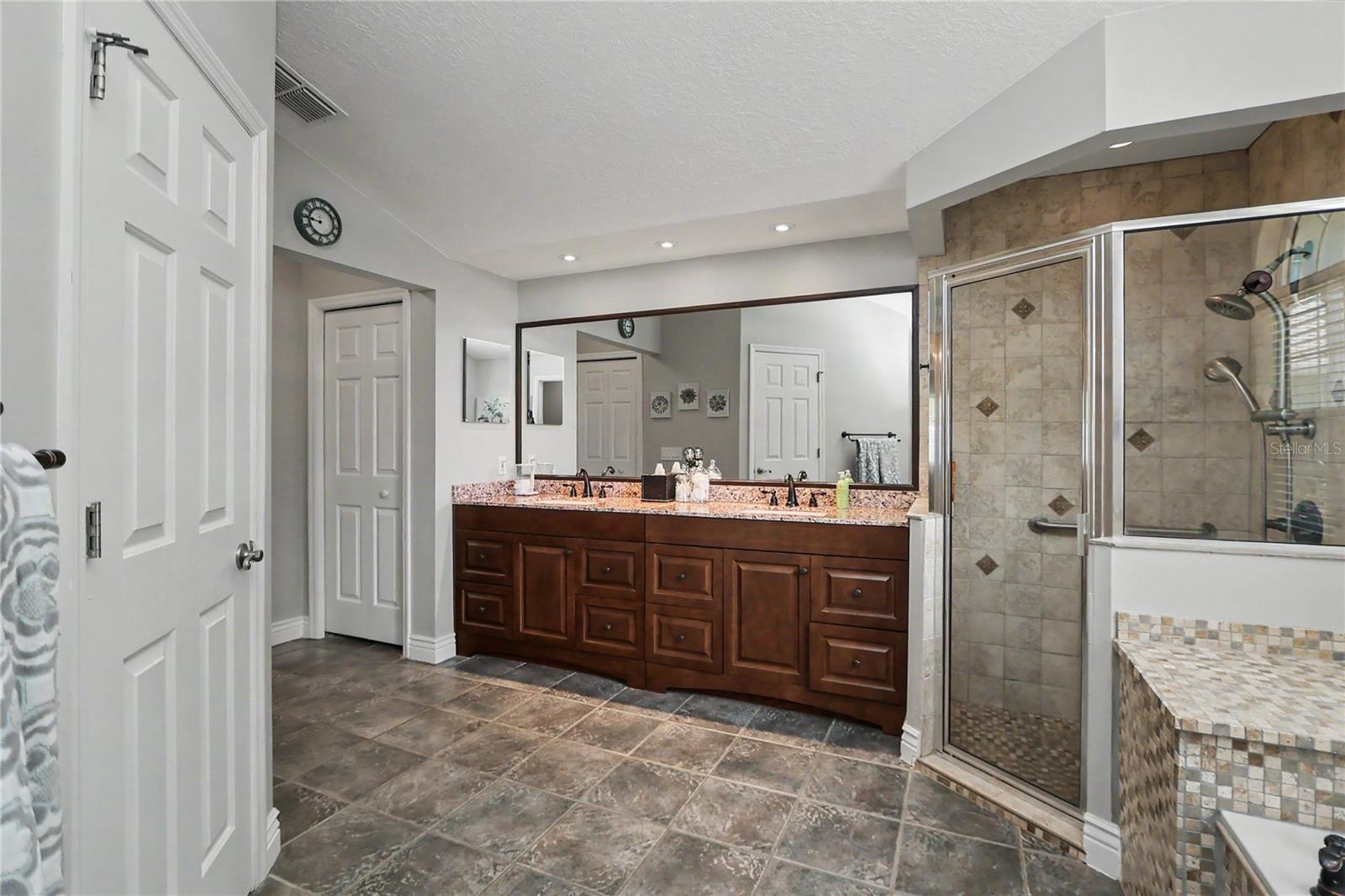 MAJESTIC OAKS - Residential