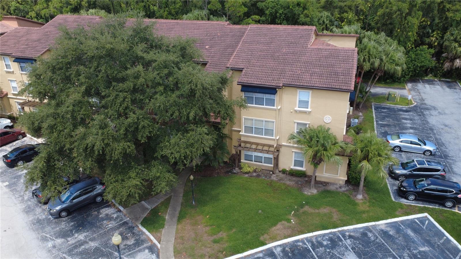 One or more photo(s) has been virtually staged. Priced to sell! Seller motivated! Beautiful opportunity to invest in a Florida Resort Lifestyle property at the residences at Villa Medici Condominium. 24-7 Gated community, two community pools, playground Tennis courts, 1assigned parking and guest parking. This 1st floor condo has an open floor plan, granite counter-tops in kitchen and bathroom, stainless-steel appliances; porcelain flooring throughout. Come and make this lovely condo your investment property! Currently rented for $1650 a month.