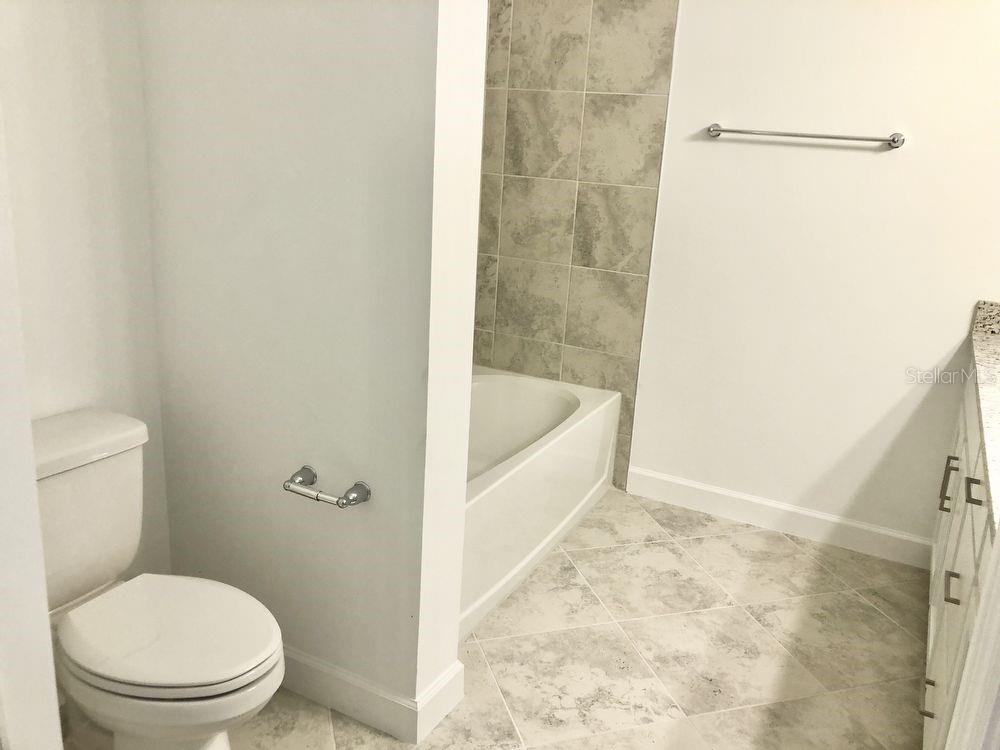 LORRAINE LAKES PH IIA - Residential Lease