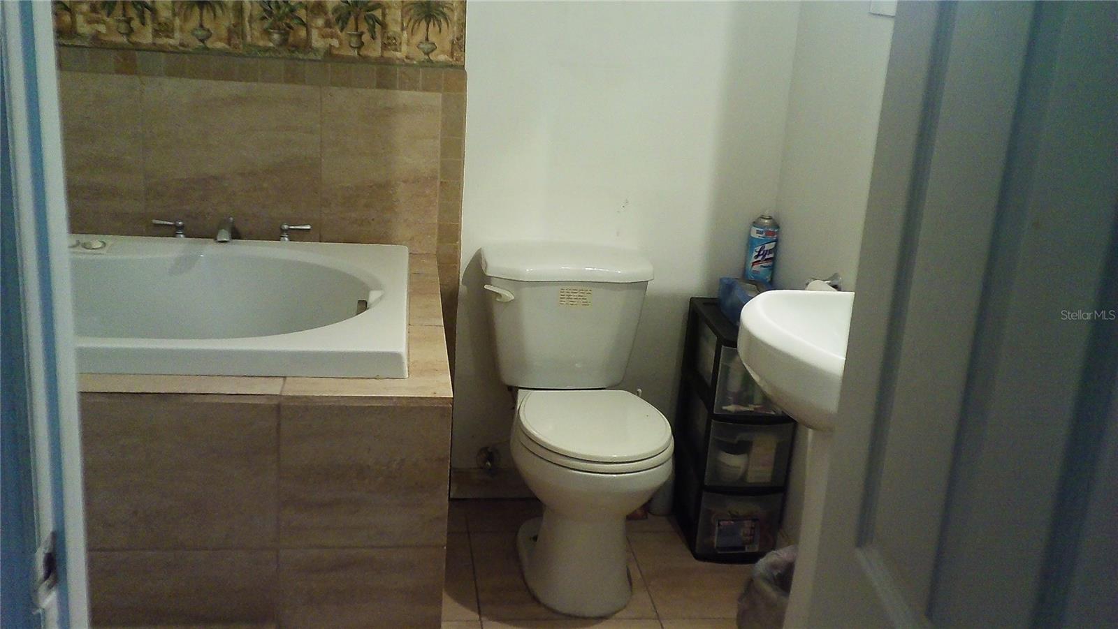 TANGERINE TERRACE - Residential