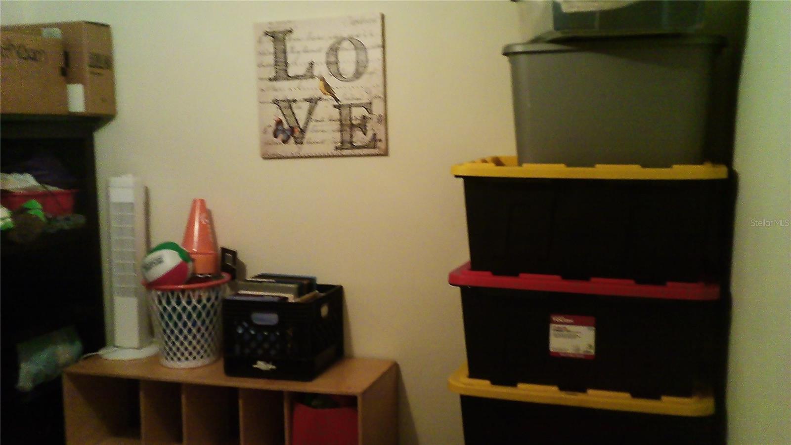 TANGERINE TERRACE - Residential