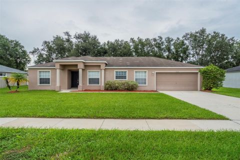 Photo of 6624 Clair Shore Drive, Apollo Beach, FL 33572 (MLS # O6335844)
