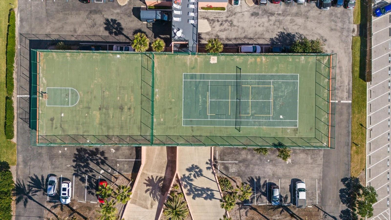 SUNRISE CONDO - Residential