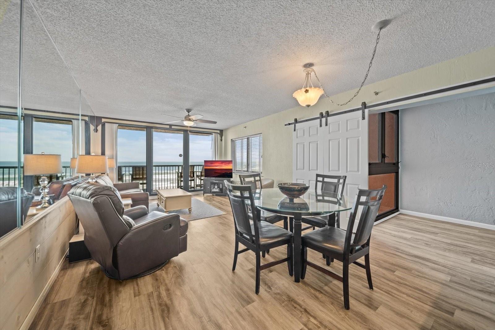 SUNRISE CONDO - Residential