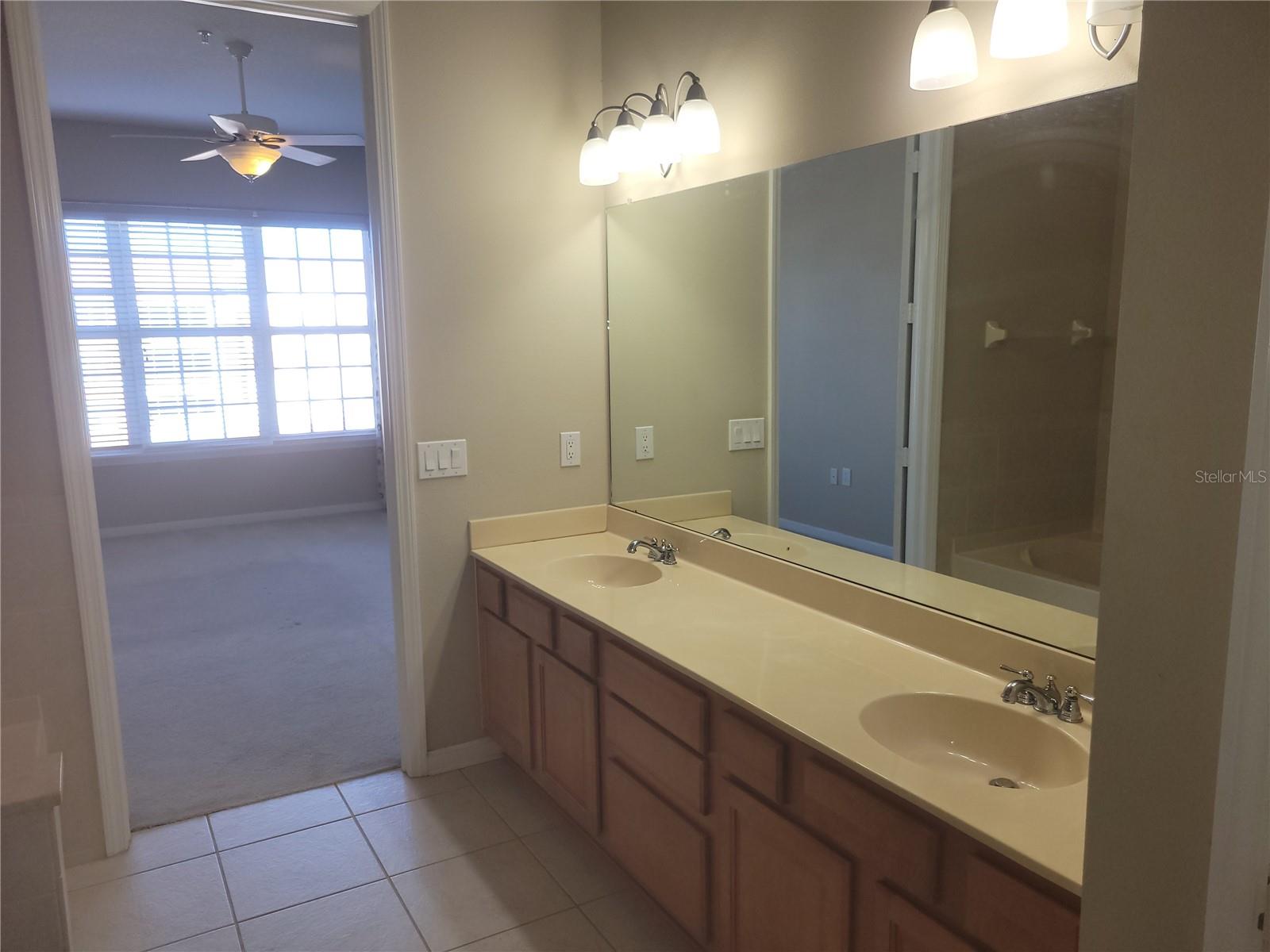 MONTEREY AT LAKE SEMINOLE CONDO - Residential