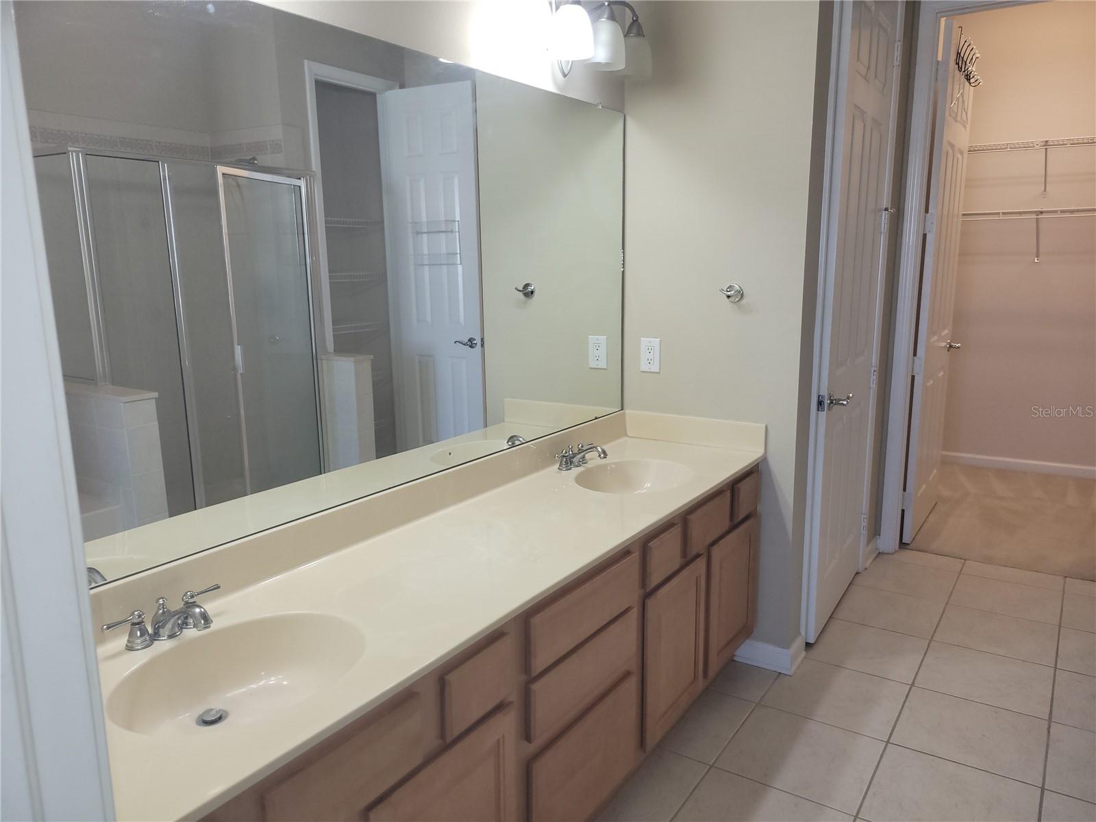 MONTEREY AT LAKE SEMINOLE CONDO - Residential