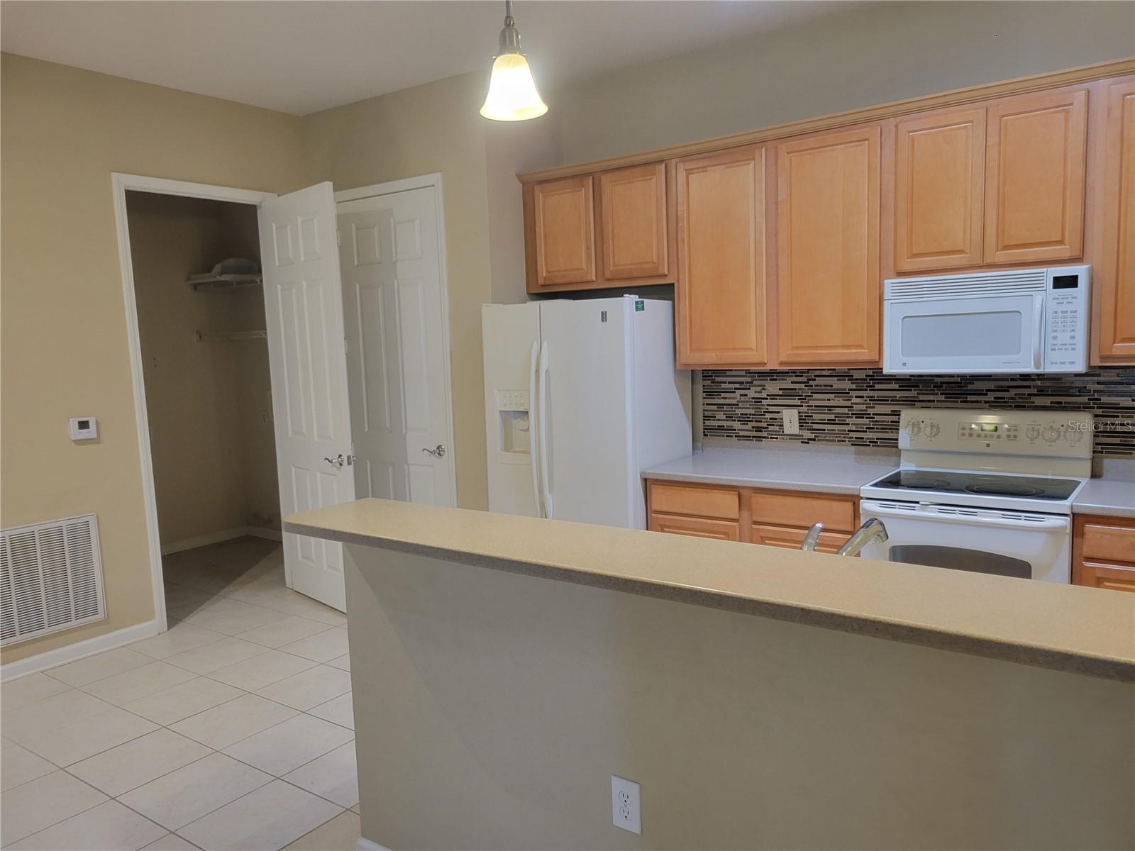 MONTEREY AT LAKE SEMINOLE CONDO - Residential
