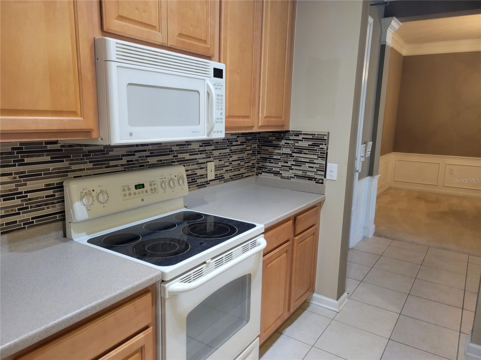 MONTEREY AT LAKE SEMINOLE CONDO - Residential