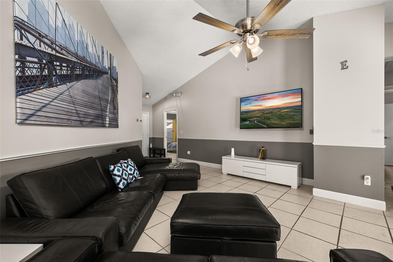 LINDFIELDS UNIT 1 - Residential Lease