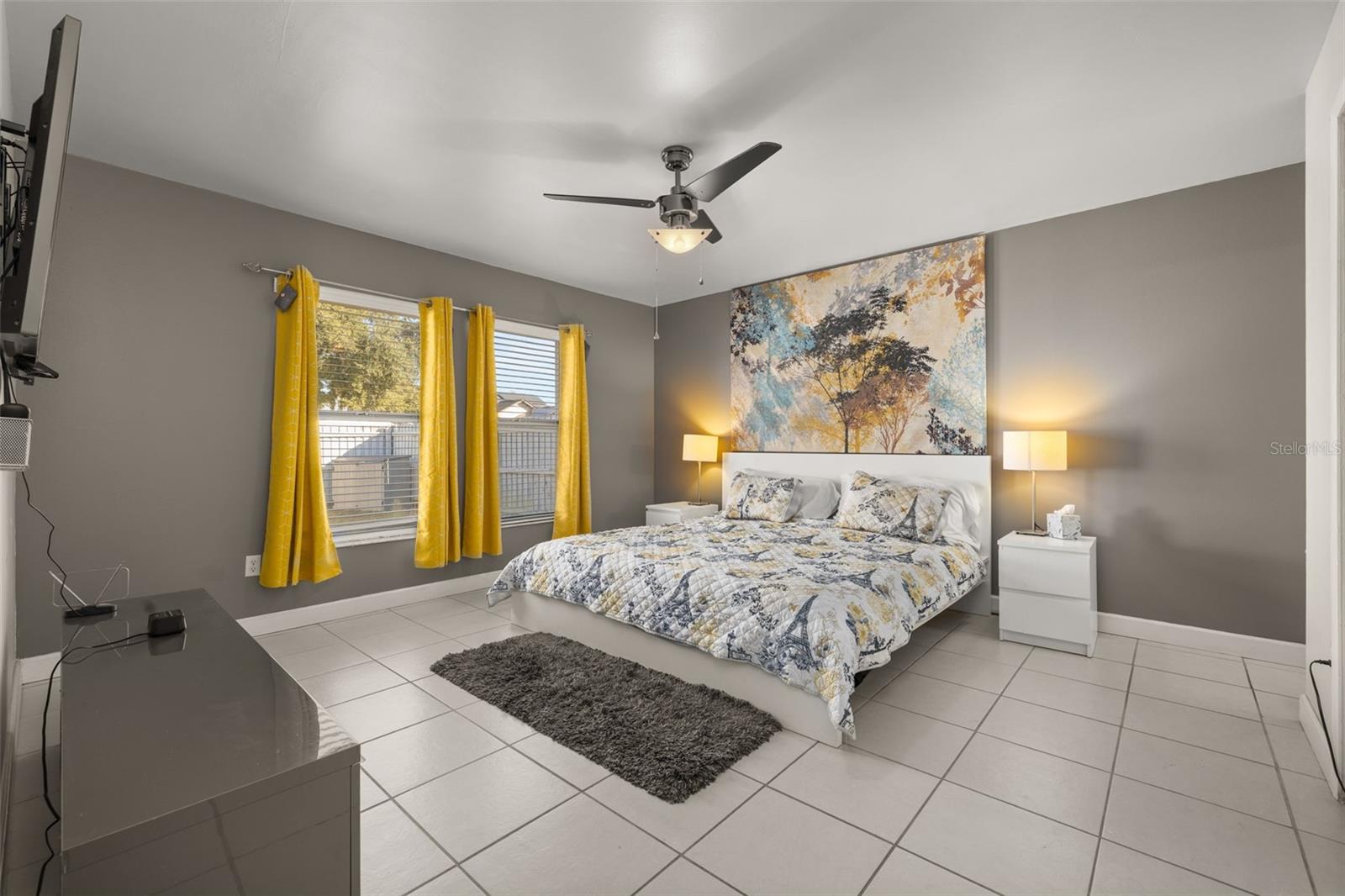 LINDFIELDS UNIT 1 - Residential Lease