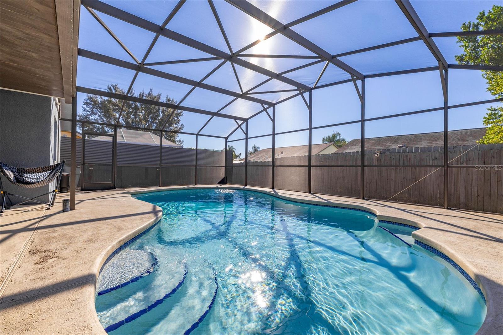 LINDFIELDS UNIT 1 - Residential Lease