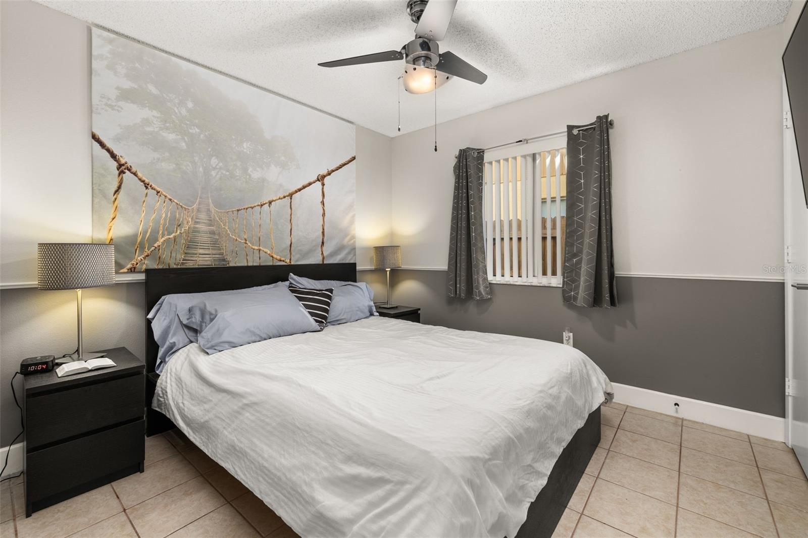 LINDFIELDS UNIT 1 - Residential Lease