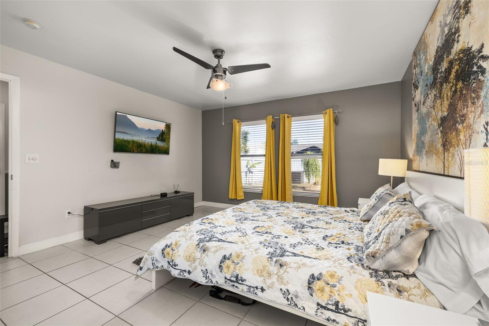 LINDFIELDS UNIT 1 - Residential Lease