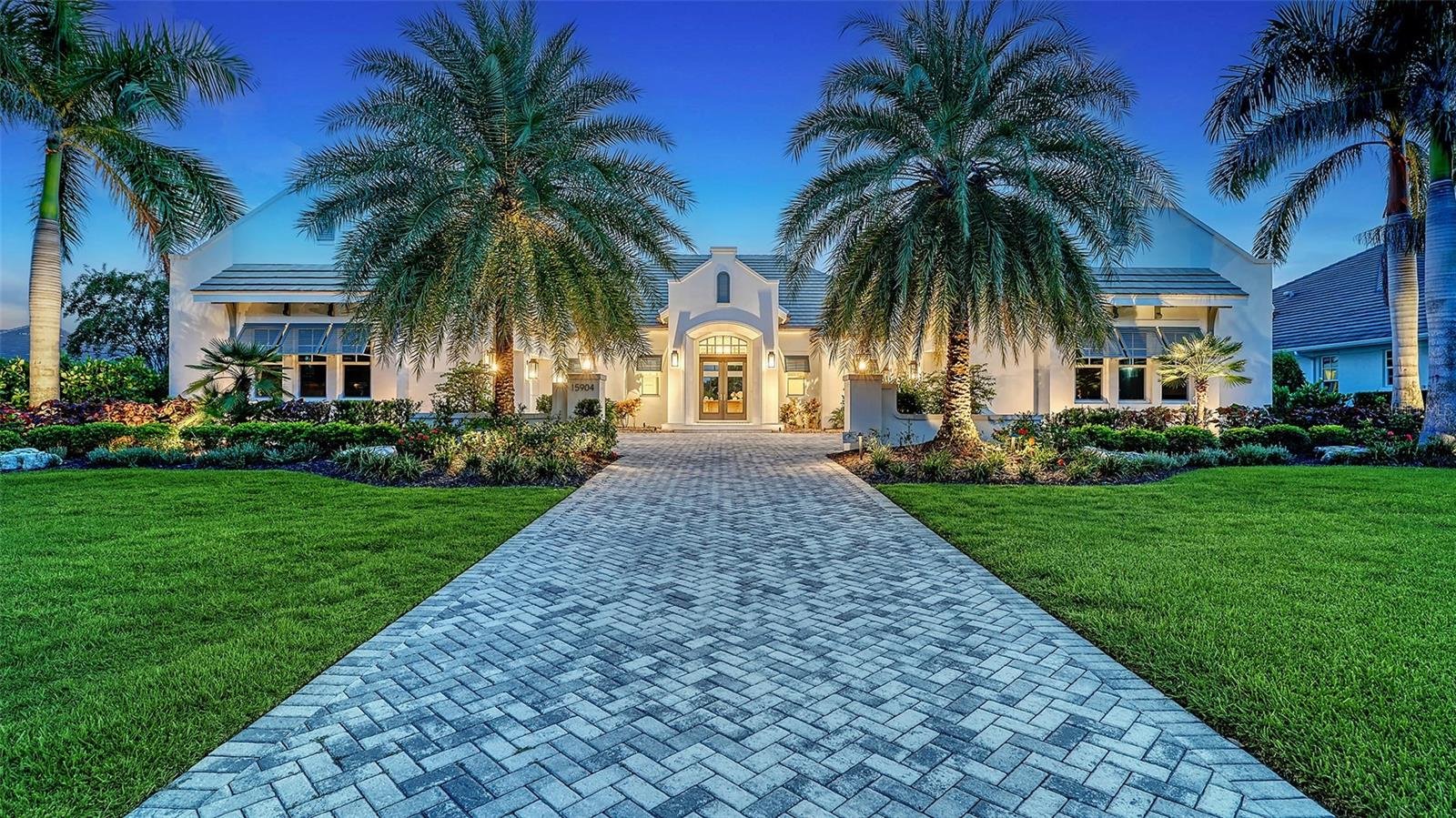 15904 BAYCROSS DRIVE