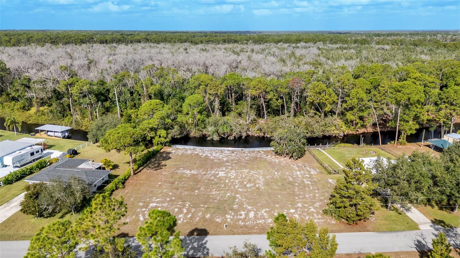 LEISURE LAKES SEC 11 - Land