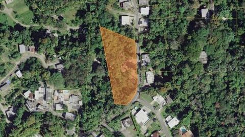 PR-1 KM 27.4 CAIMITO ALTO WARD SAN JUAN  00926